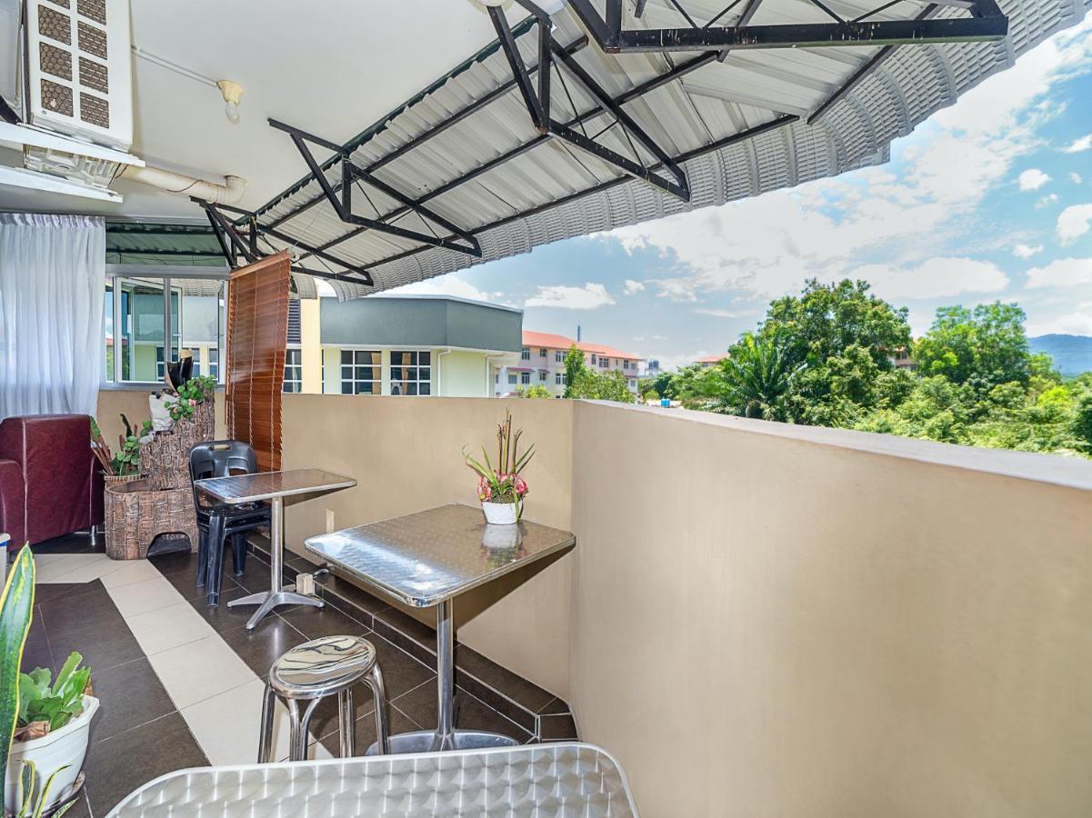 SPOT ON 90042 One Plaza Eco Hotel Keningau Exterior foto